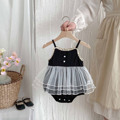Cute Lace Trim Sleeveless Romper for Baby Girls, Summer Lightweight Onesie with Skirt Design